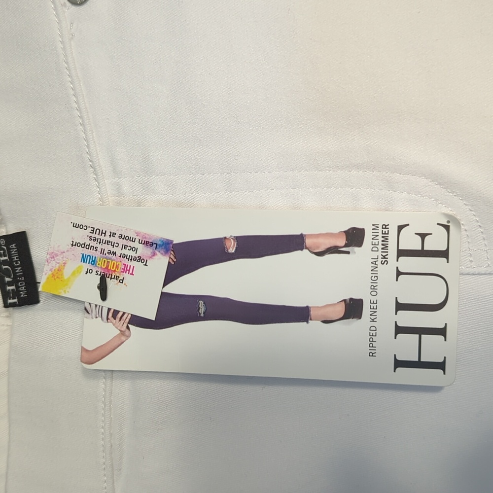 HUE Women's Crisp White Skinny Jeans NWT - Picture 2 of 4